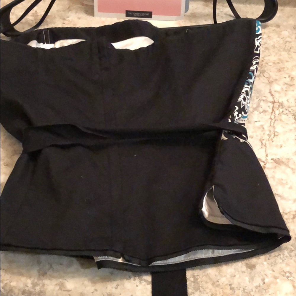 Bustier - Picture 3 of 5